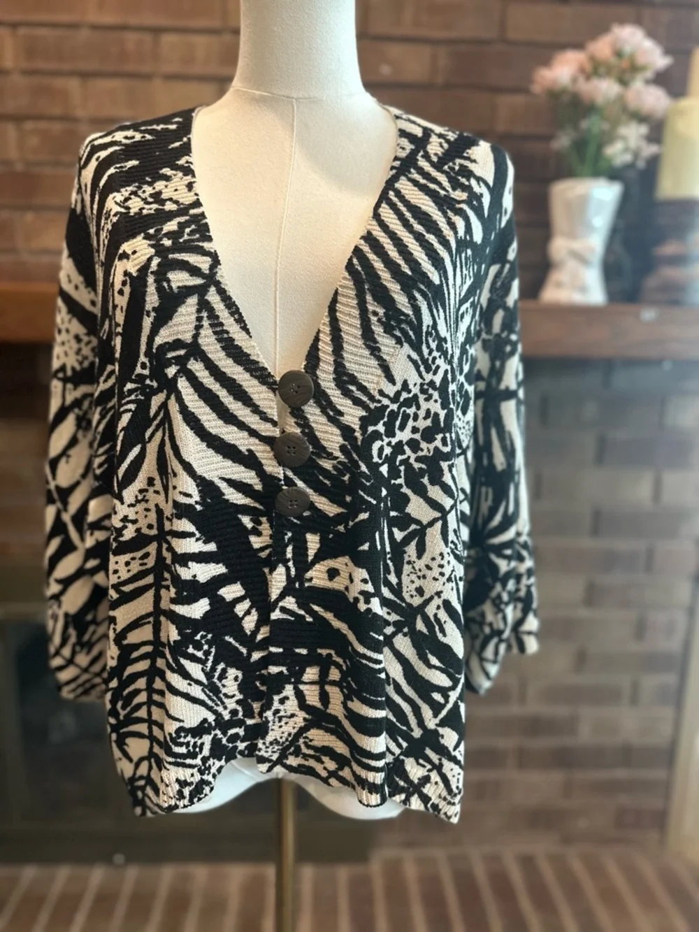 Coldwater Creek Palm Print Knit Cardigan Sweater XL Cream Black Whimsigoth Boho